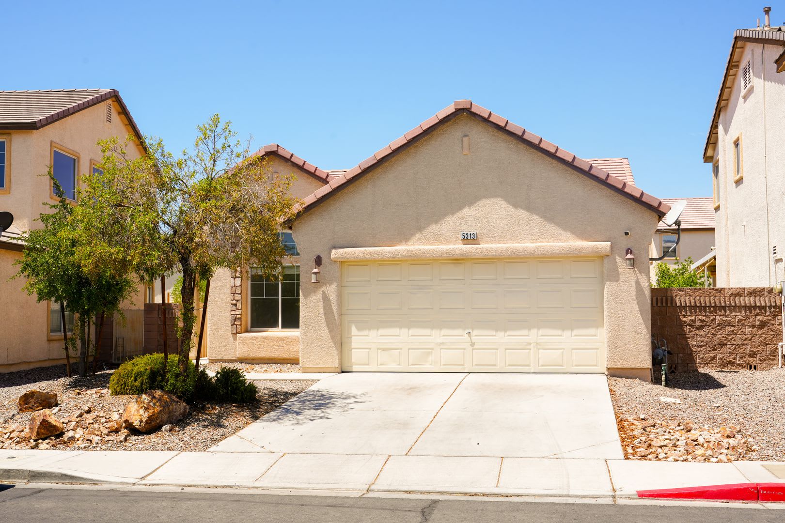 Beautifully Updated Single-Story Home with an Open Floor Plan – photo 1