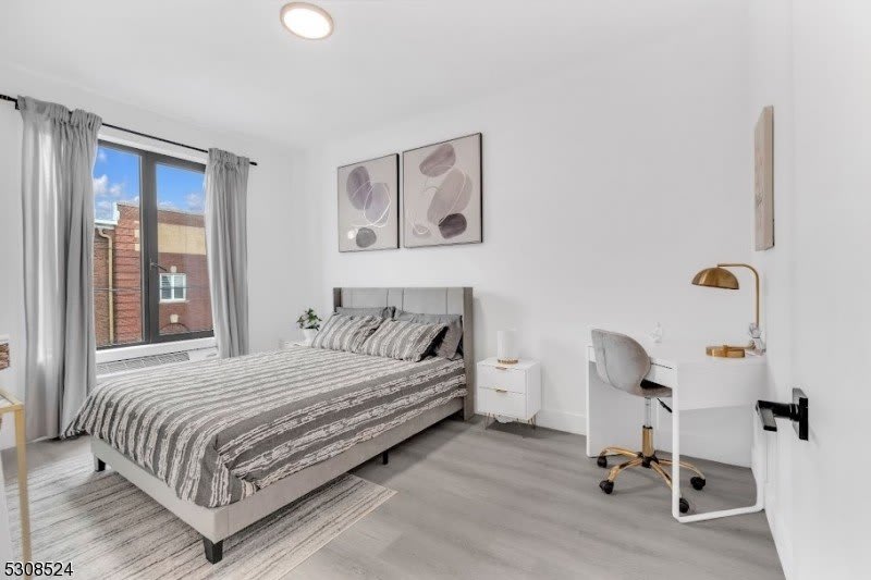 925 E Jersey St – photo 1