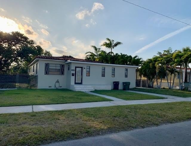 2910 SW 103rd Place – photo 1 of 12