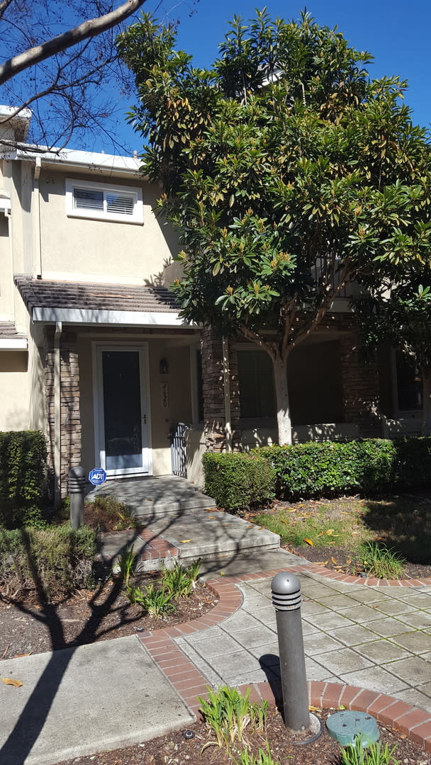 Dublin Sonoma Green Beautiful Townhome 3 Bed 2 5 Bath New Carpet Community Pool – photo 1 of 291