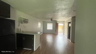 5693 Atlee Avenue – photo 1