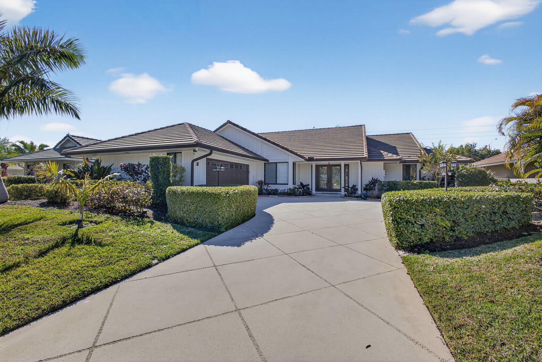 168 Thornton Drive – photo 1