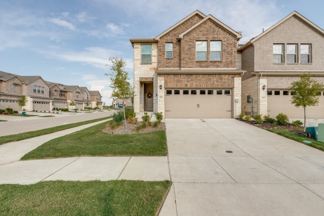 736 Lone Rock Drive – photo 1