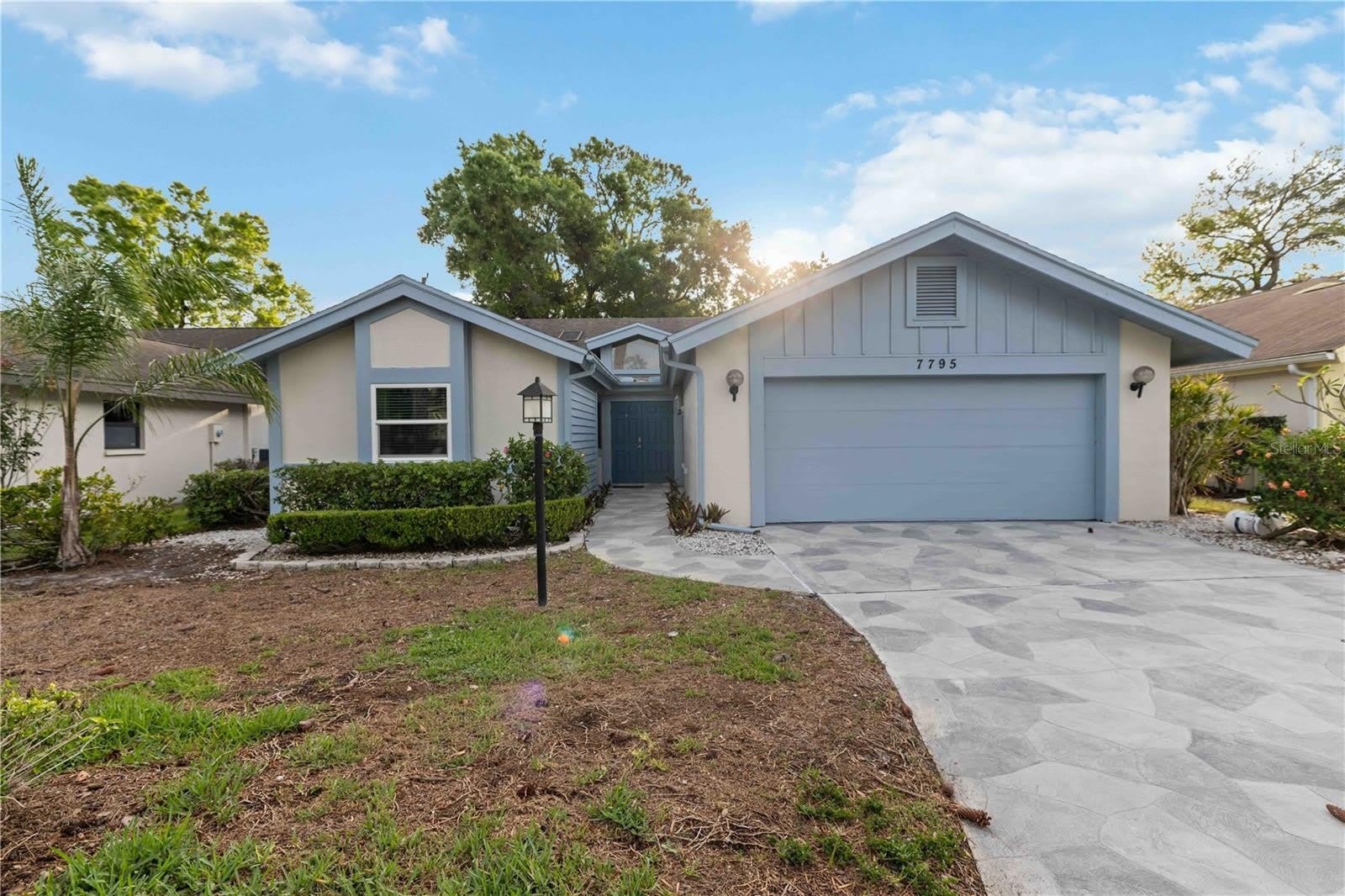 7795 PINE TRACE – photo 1 of 30