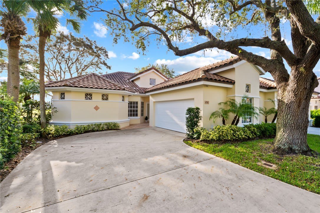 4781 S Newport Island Drive – photo 1