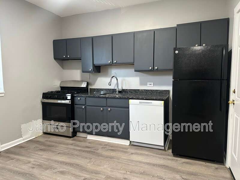 52 N Parkside Ave – photo 1