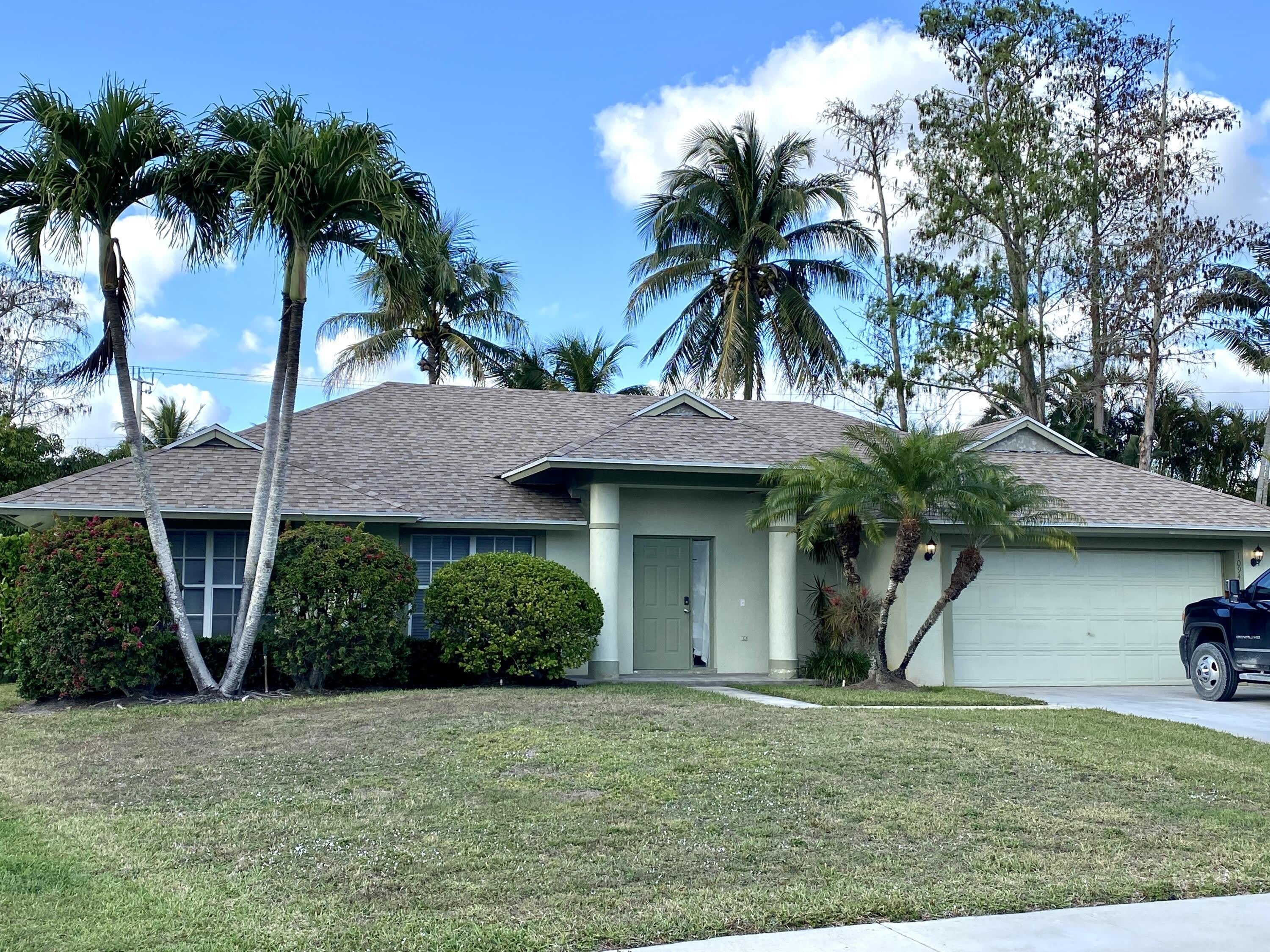 1094 Raintree Lane – photo 1