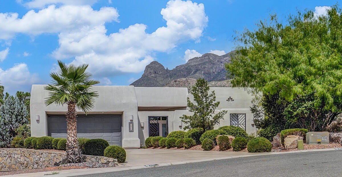 5601 BURNING TREE Drive – photo 1