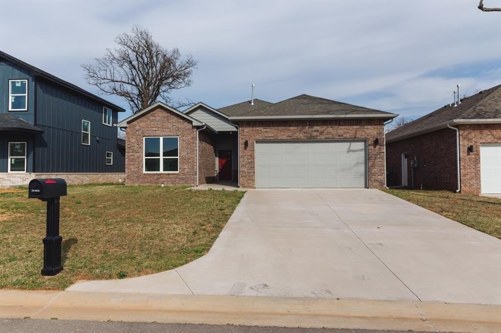 504 Remington Avenue – photo 1 of 26