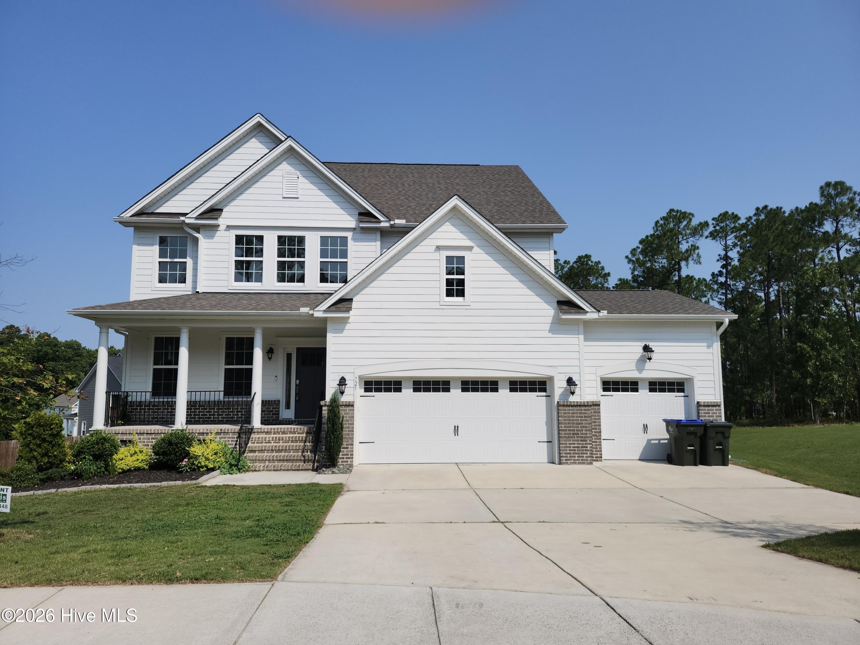 725 Hayworth Court – photo 1