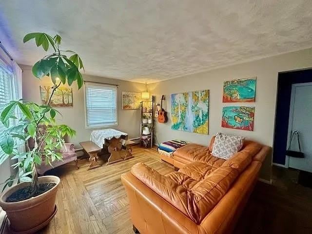 42 Greenway Drive – photo 1 of 18