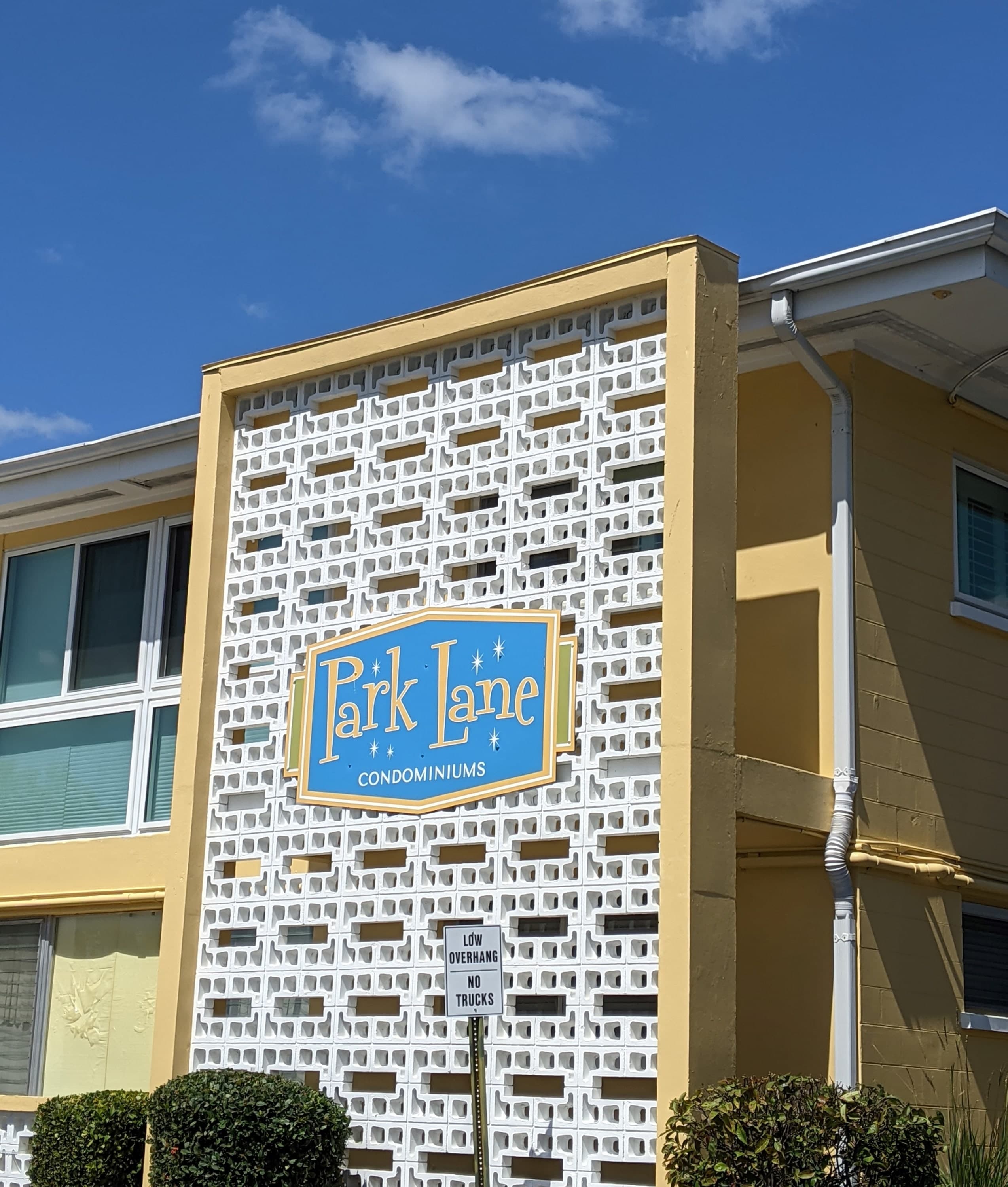 2155 Wood Street 1 – photo 1
