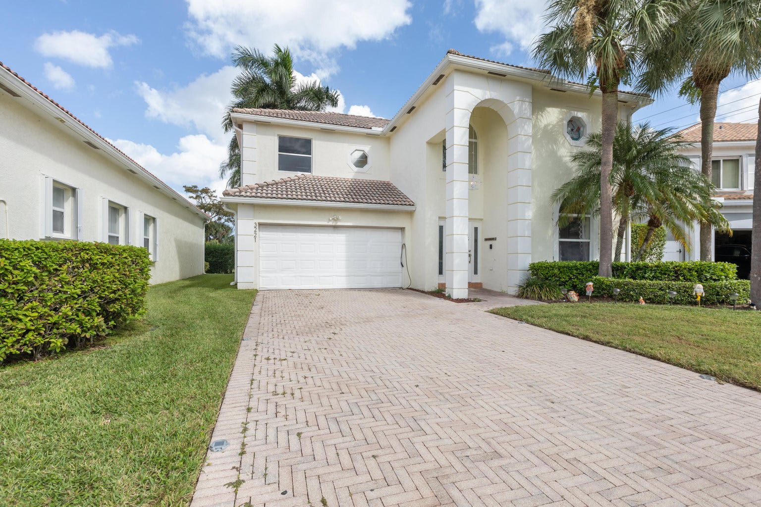 3221 West Drive – photo 1 of 22