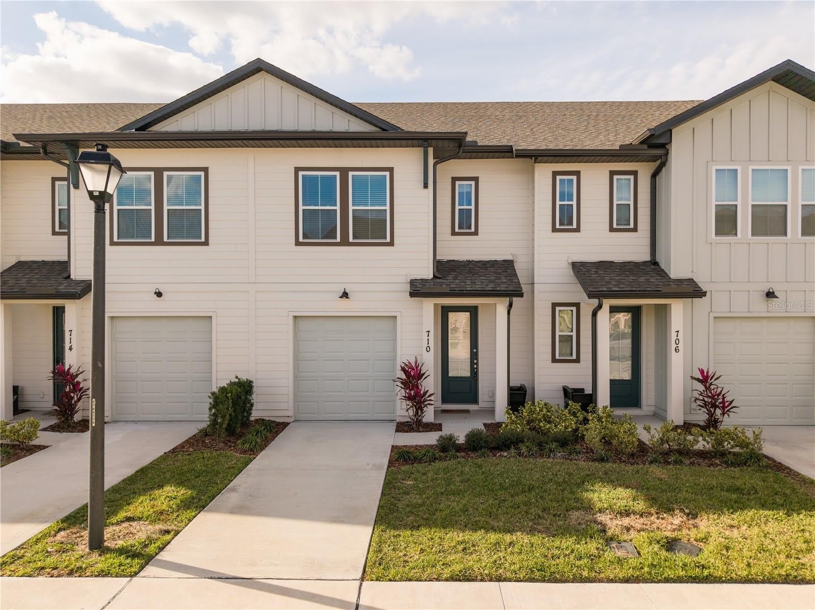 710 LONGBOAT Drive – photo 1