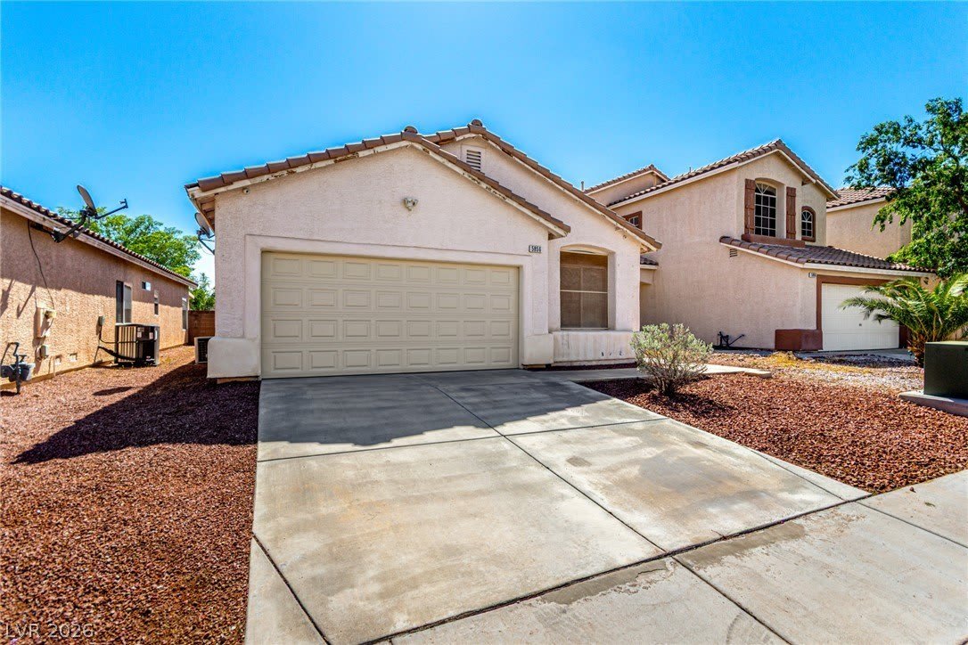 5856 Golden Wing Street – photo 1