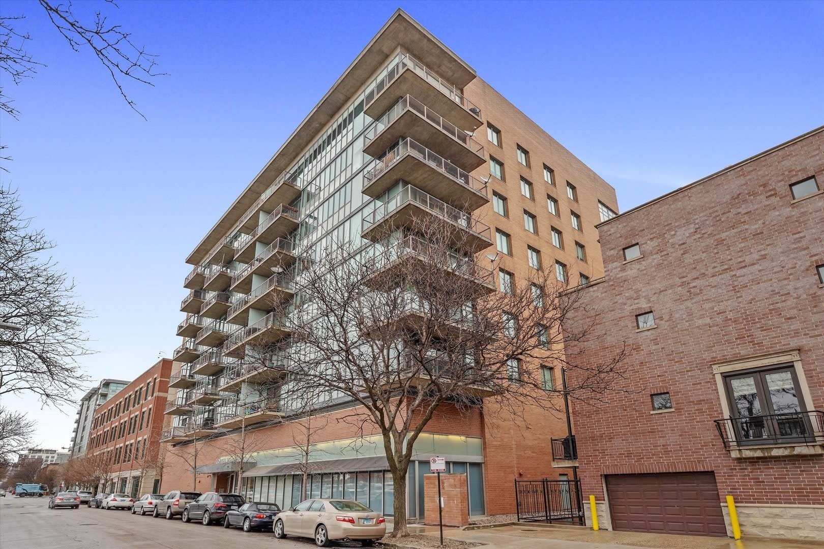 321 S Sangamon Street – photo 1