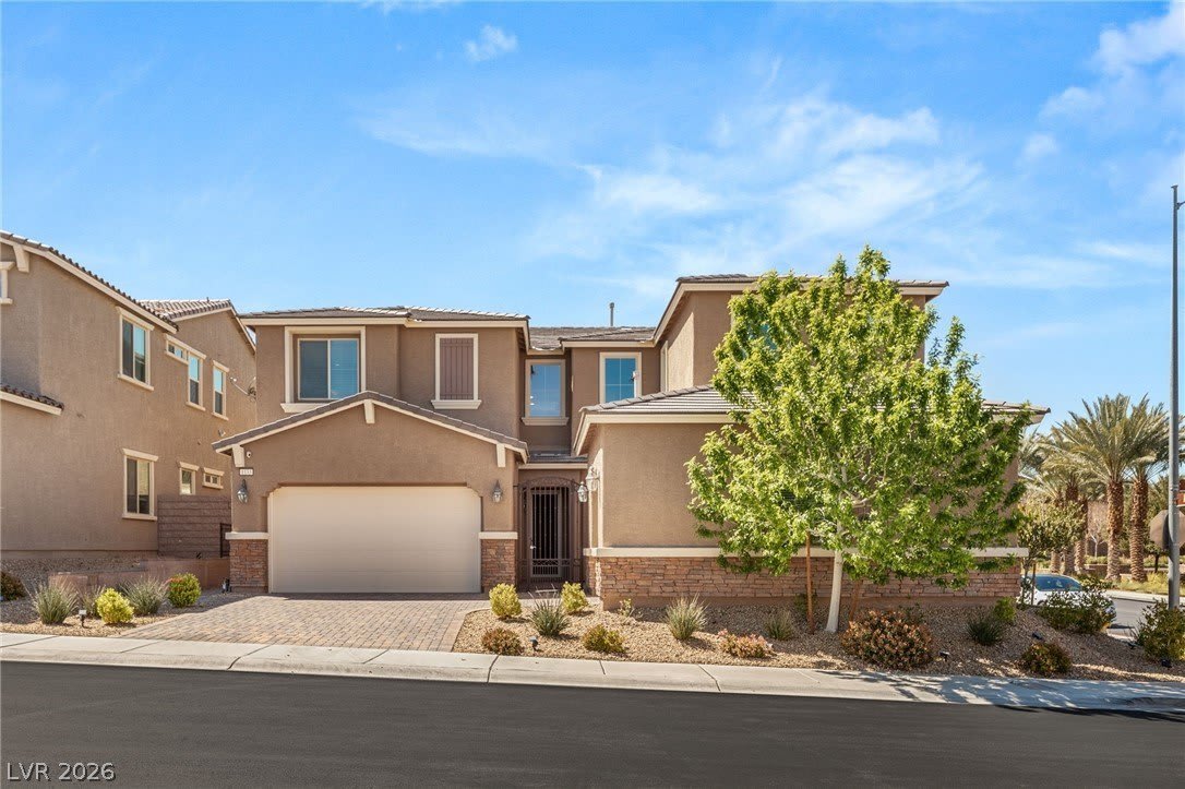 1133 Pandora Canyon Street – photo 1
