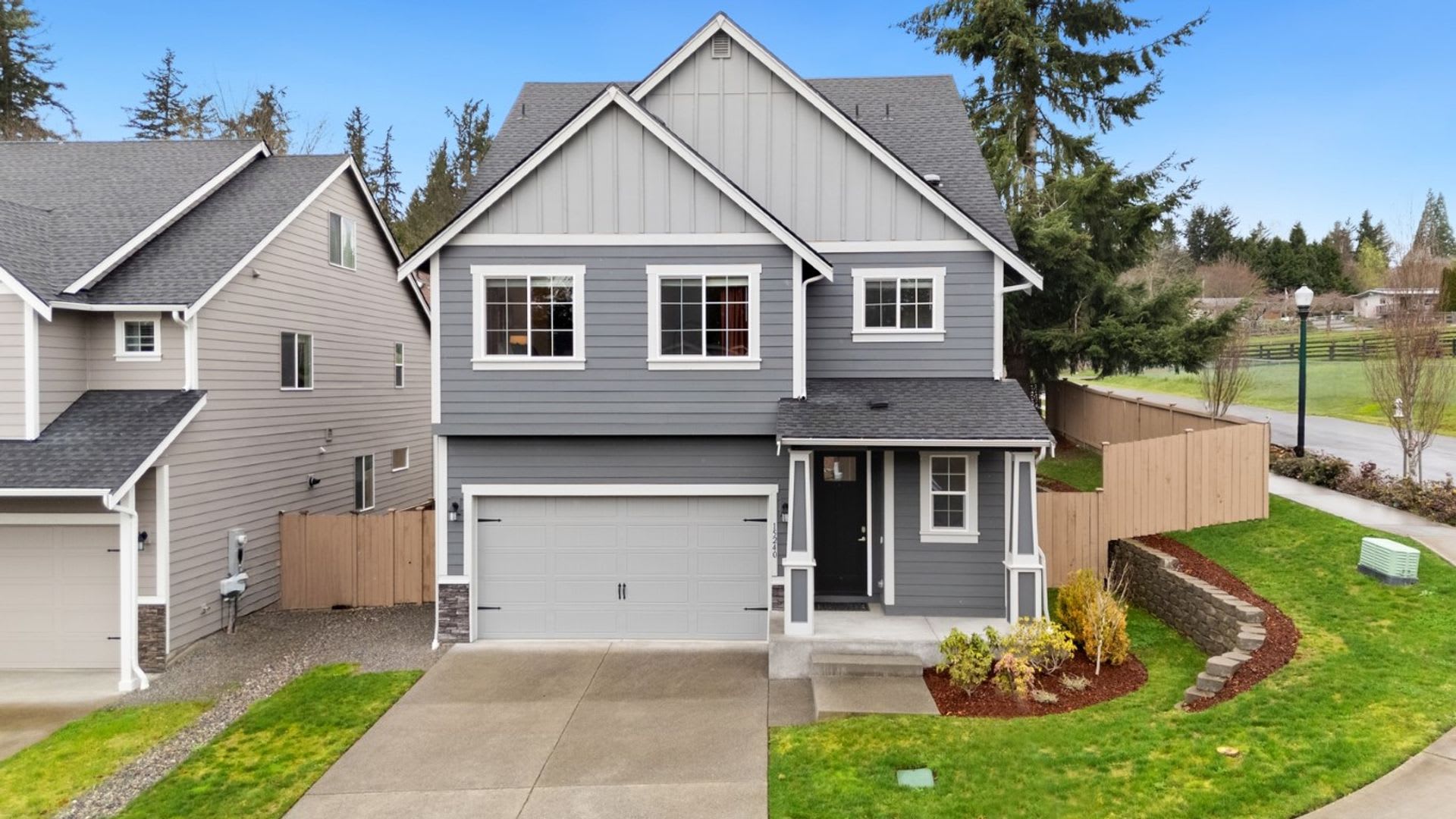 4Bd/3.5Ba Covington Home – photo 1 of 36