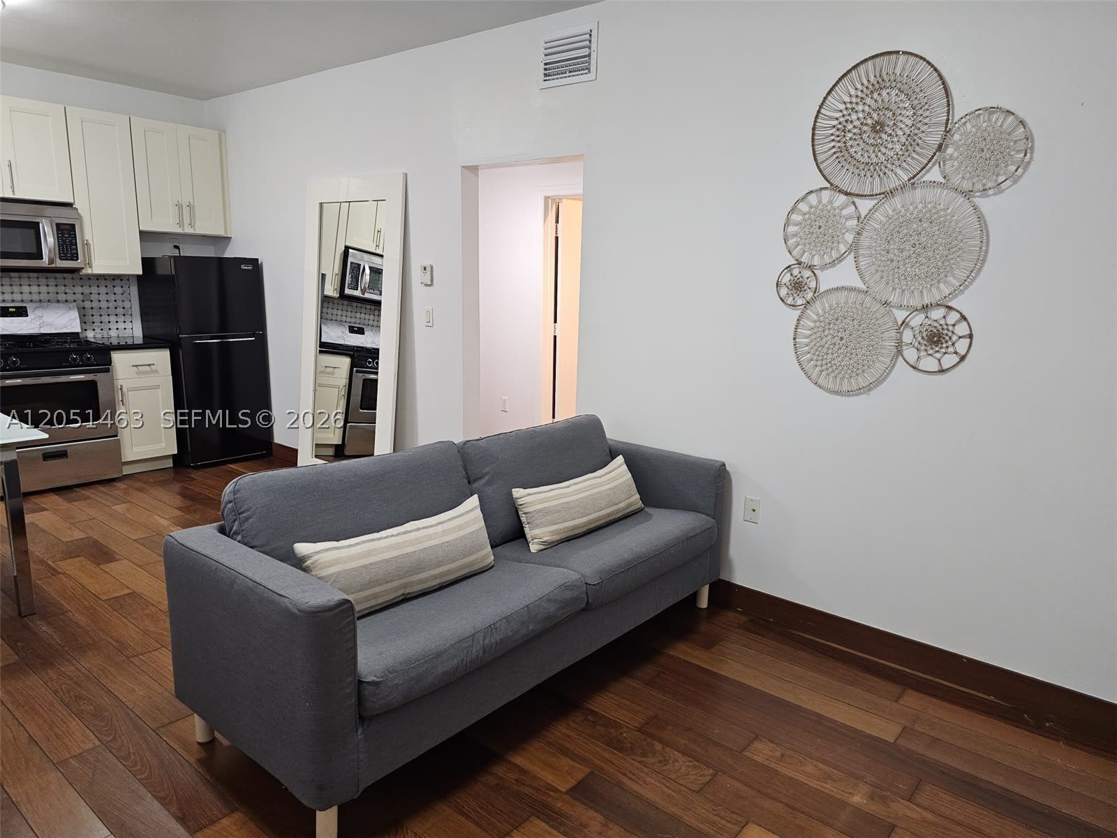 622 15th St – photo 1