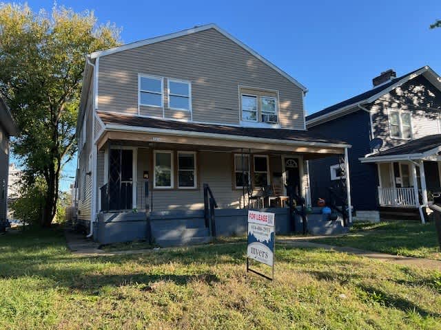 1076 E 20th Ave – photo 1