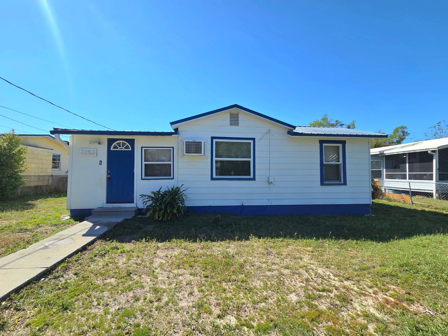 3 Bedroom Home in Lakeland – photo 1 of 17