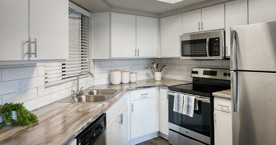 Bella Vista Apartments – photo 1
