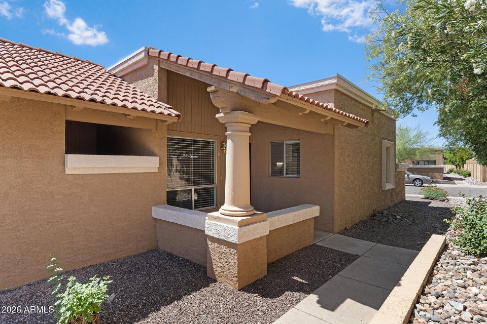 330 West Tonopah Drive – photo 1