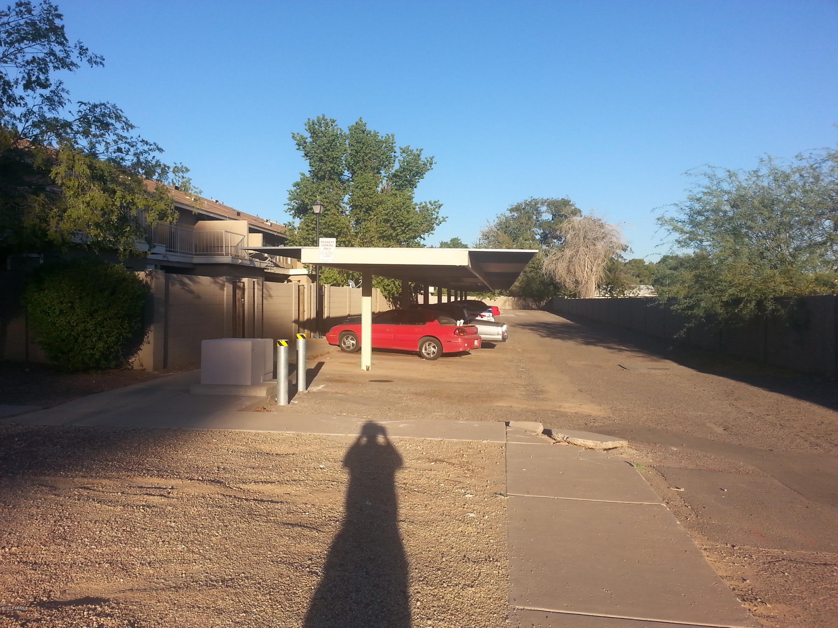 5813 N 59TH Drive – photo 1