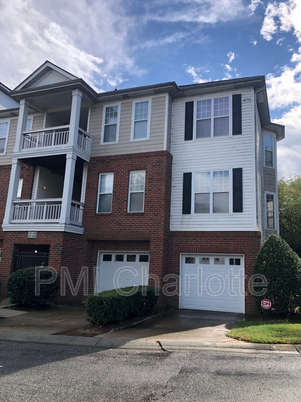 6710 Mallard Park Dr – photo 1