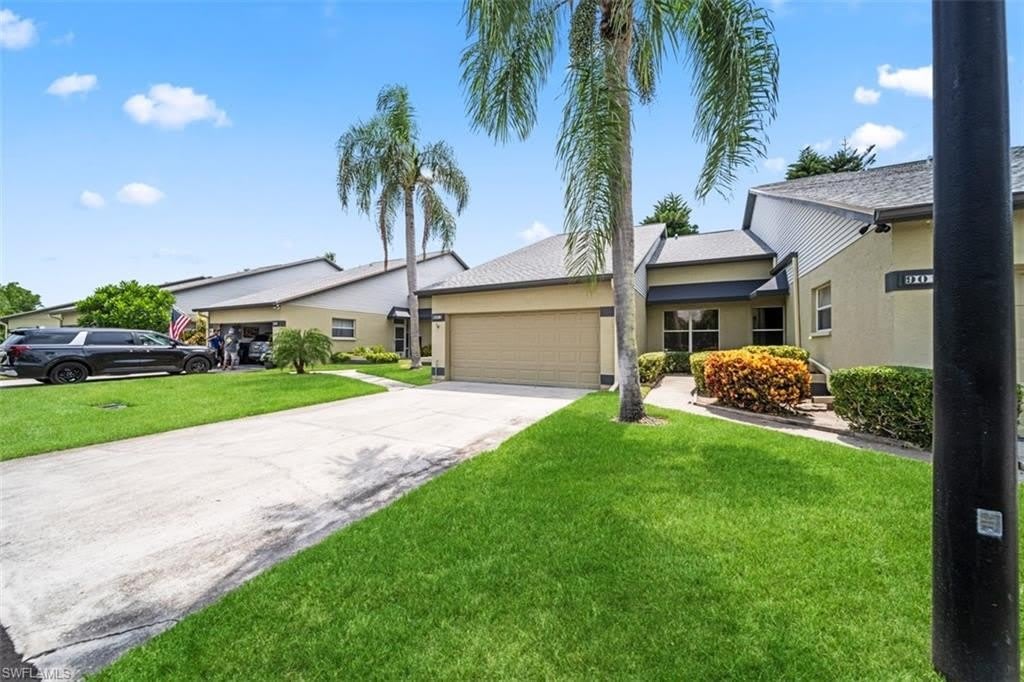 902 McGregor Park Cir – photo 1