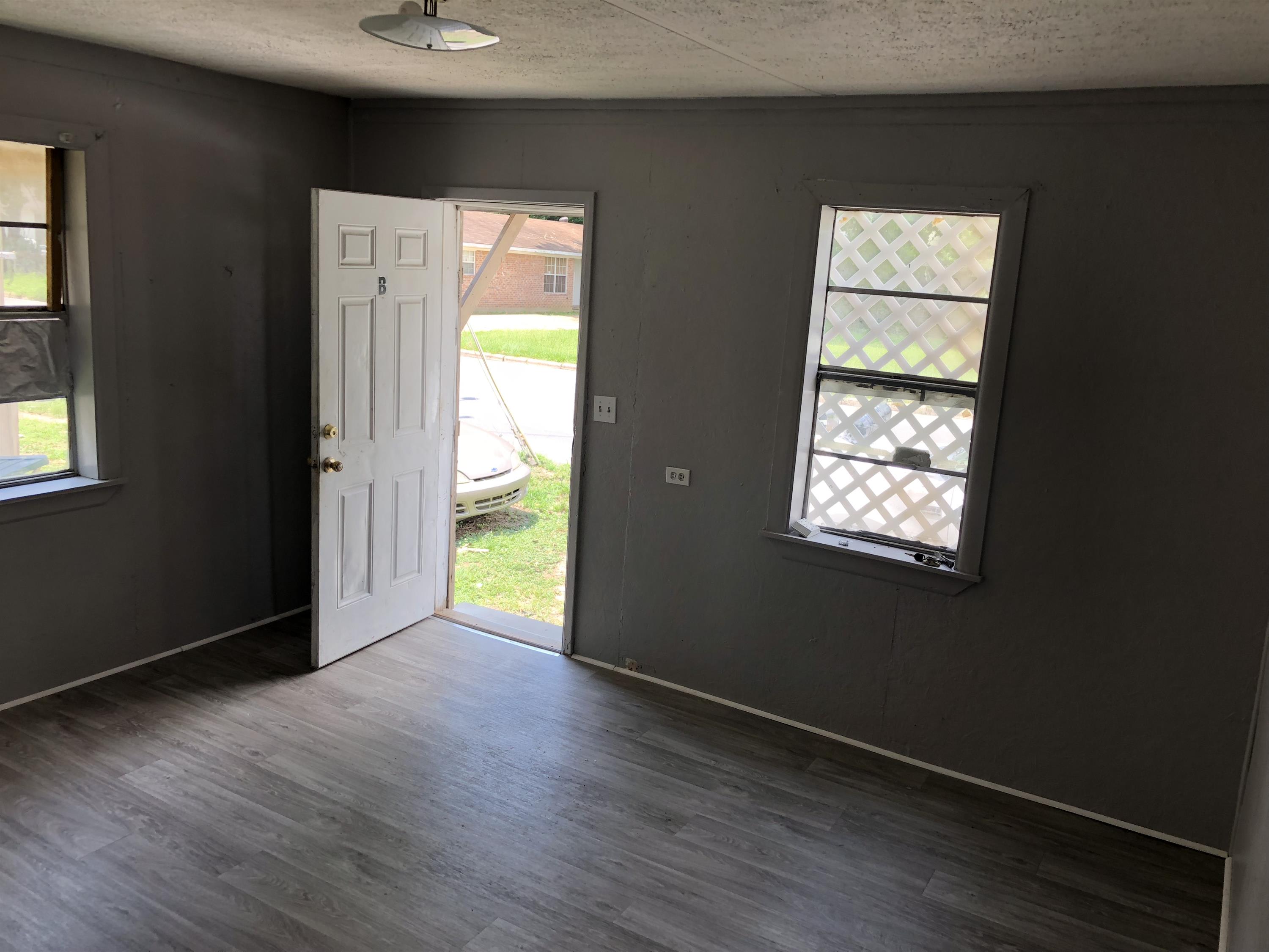 2603 Jackson Street – photo 1 of 7