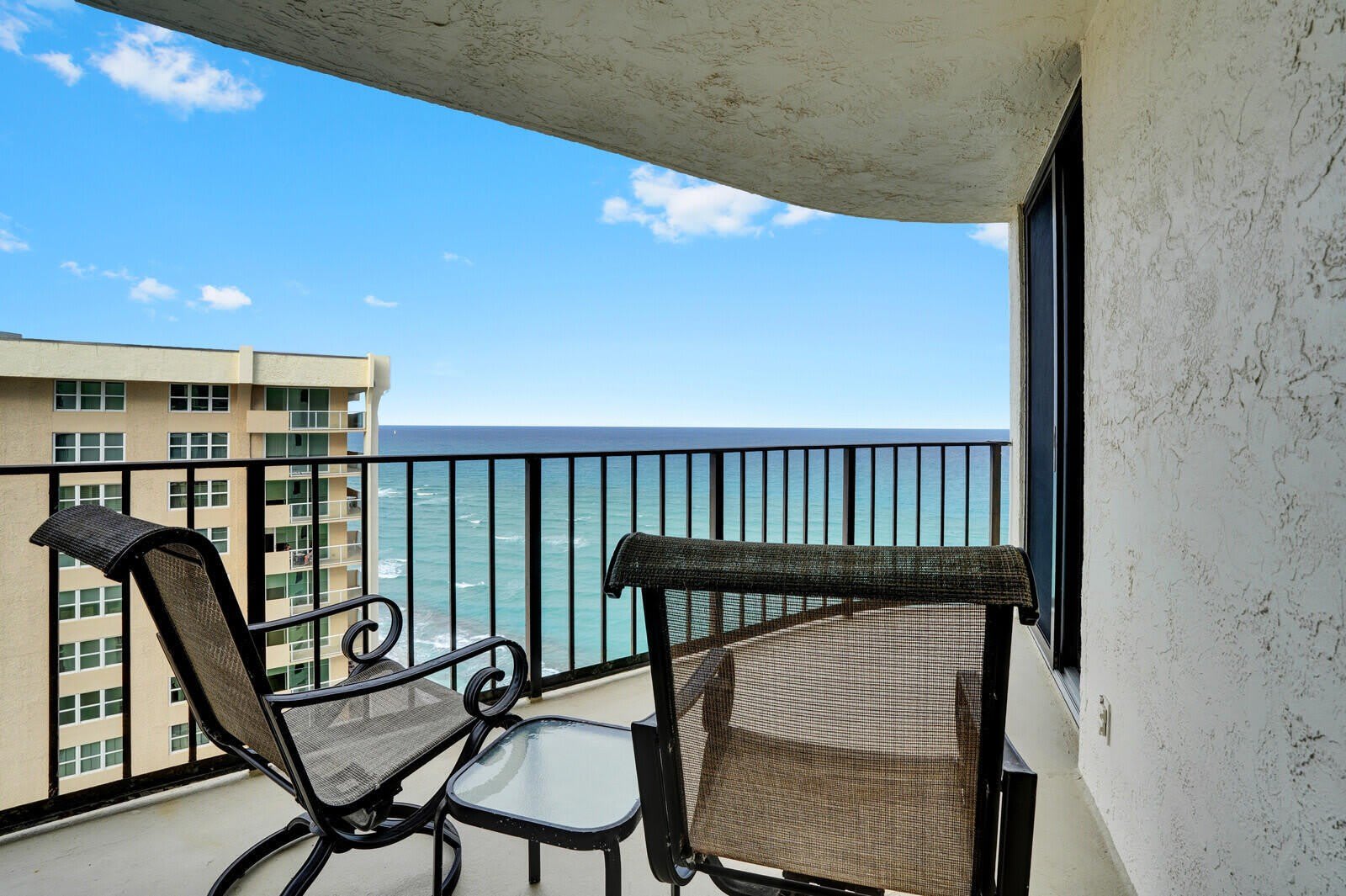 5420 N Ocean Drive – photo 1