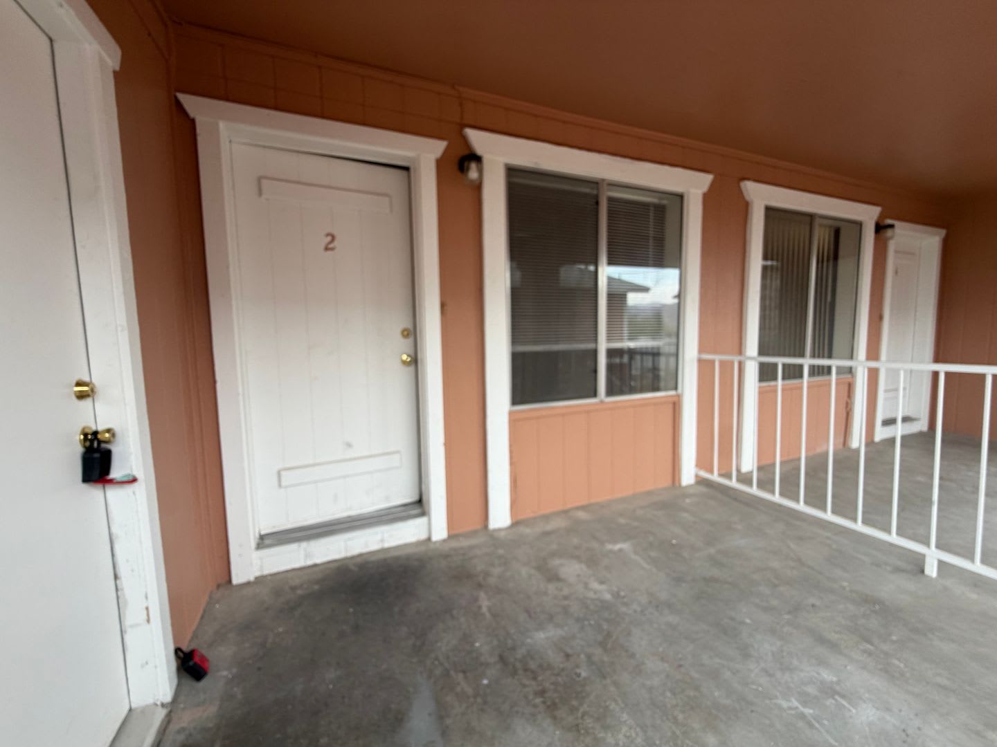 Updated 2 Bedroom Apartment in Bullhead City! – photo 1 of 20