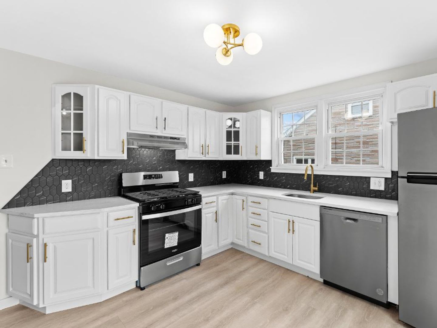 Beautifully Renovated 3 Bedroom 1 5 Bath Home With Modern Kitchen Driveway Parking In Mt Ephraim – photo 1 of 28