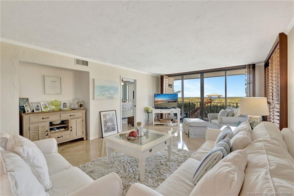 10000 S Ocean Drive – photo 1