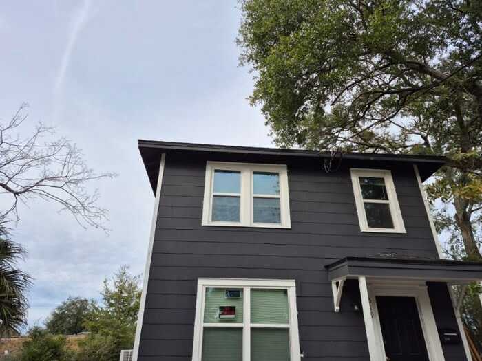 519 West 19th Street – photo 1