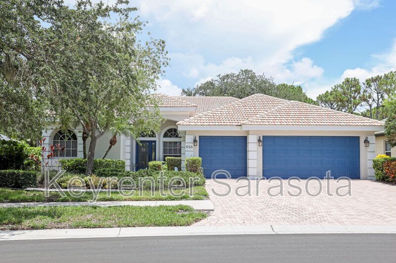 956 Scherer Way – photo 1 of 30
