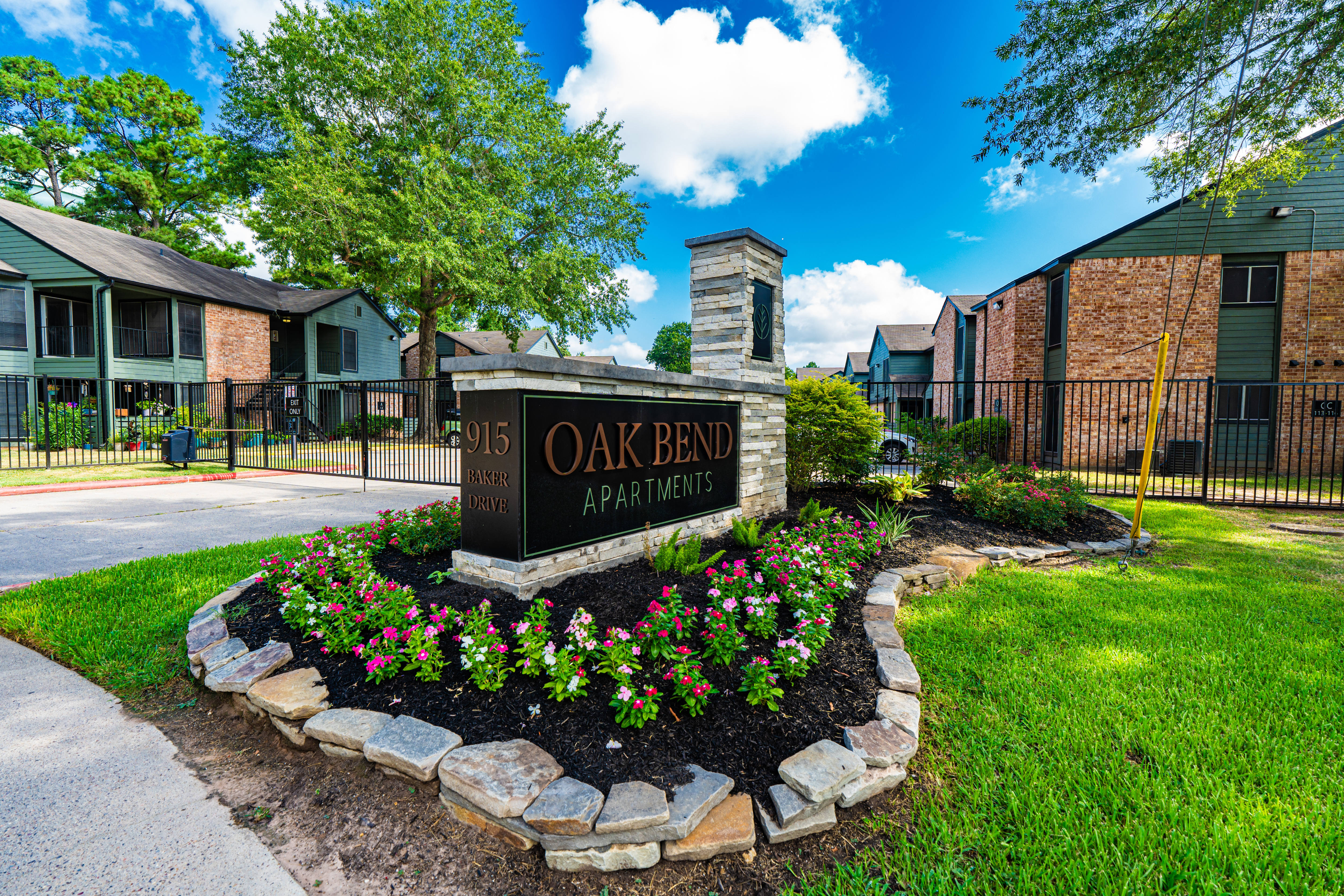 Oak Bend Place – photo 1 of 46