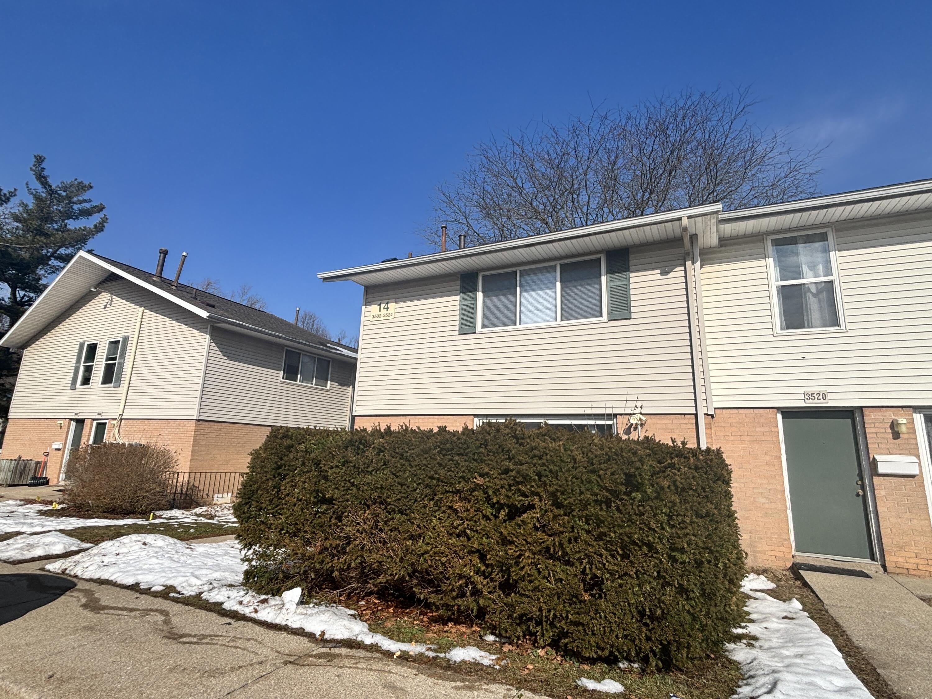 3522 Kenbrooke Court – photo 1