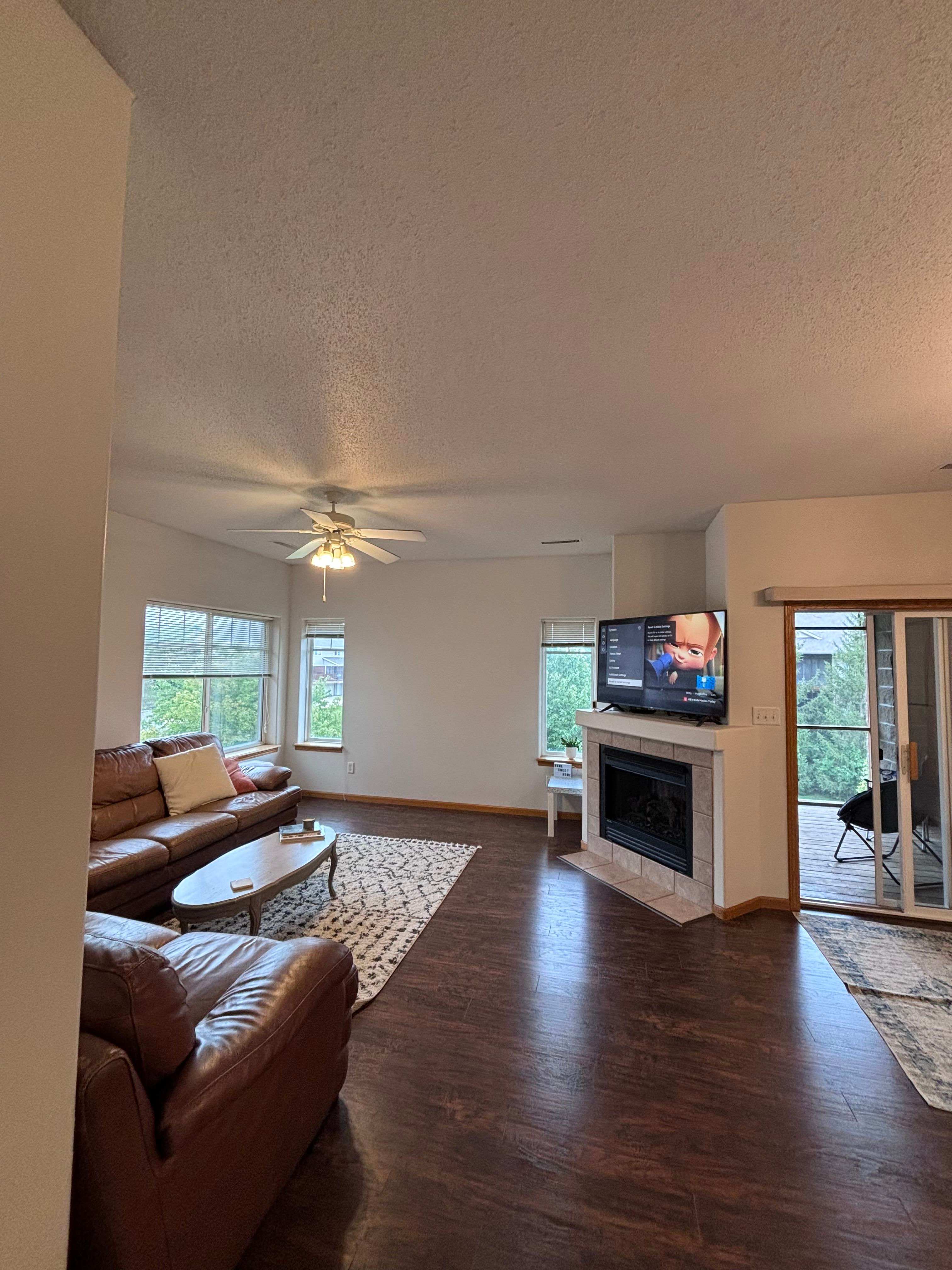 4387 Berkeley Lane – photo 1