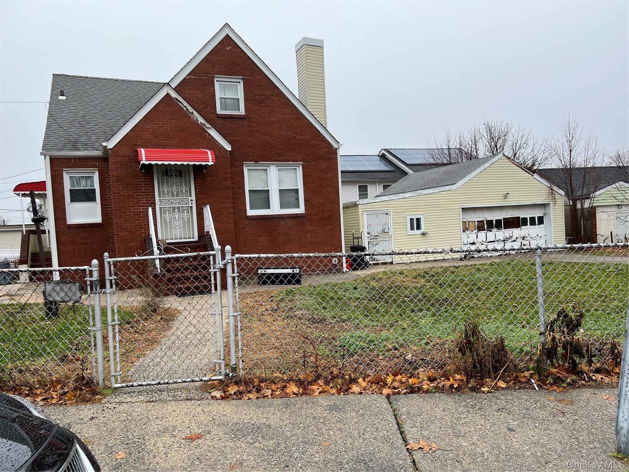 86 Murray Hill Street – photo 1 of 2