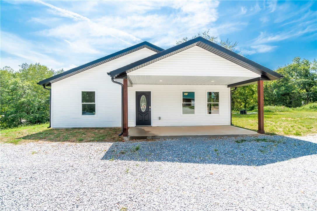 807 Jesse James Road – photo 1 of 14