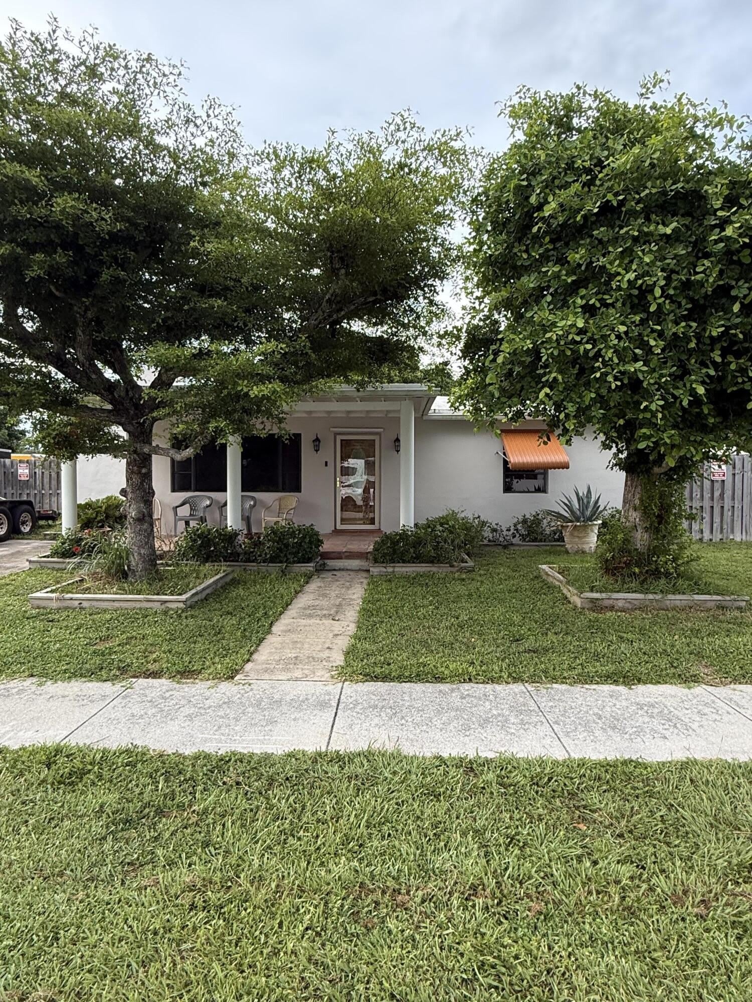 817 Elm Road – photo 1 of 15