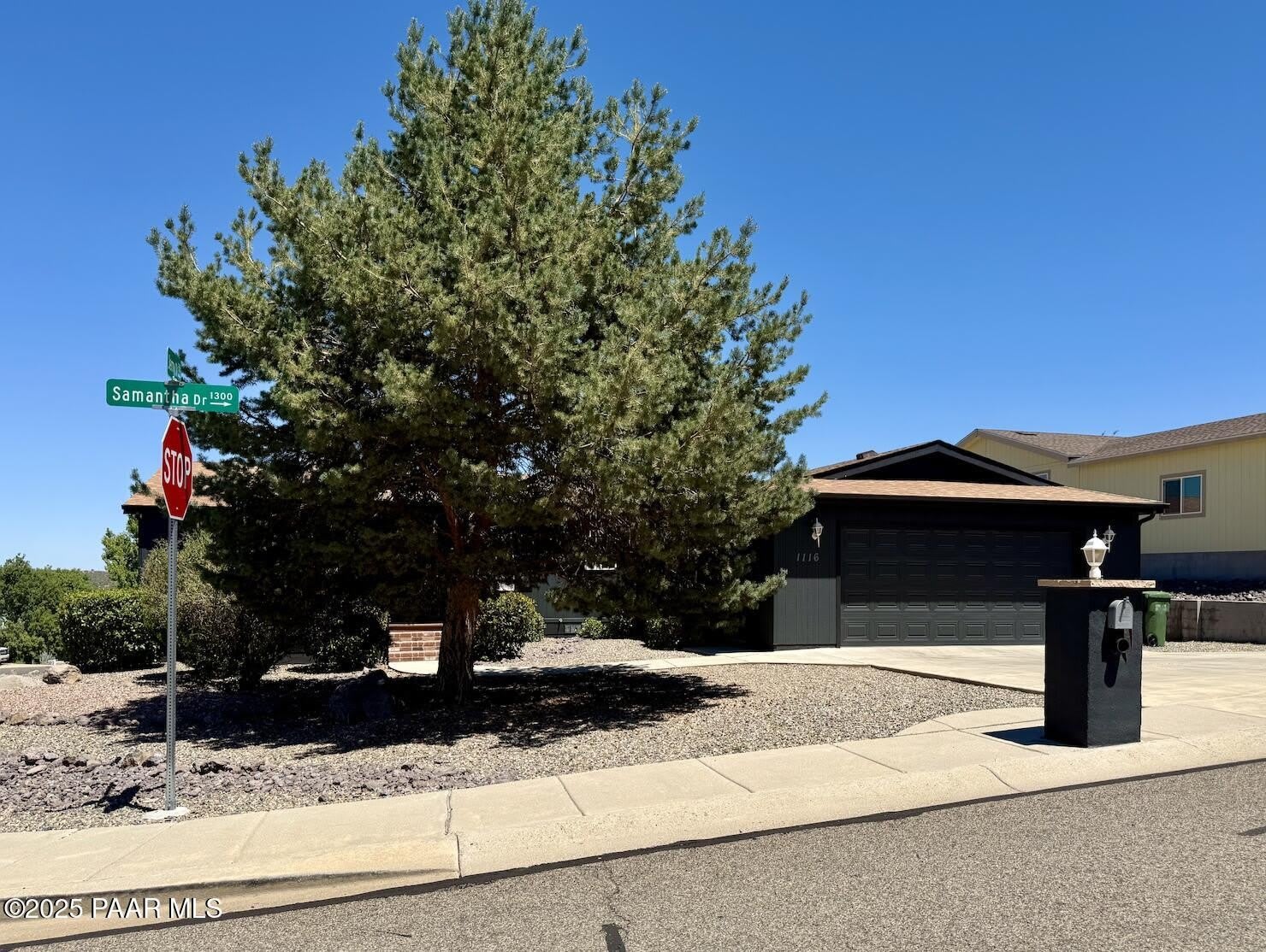 1116 Samantha Street – photo 1