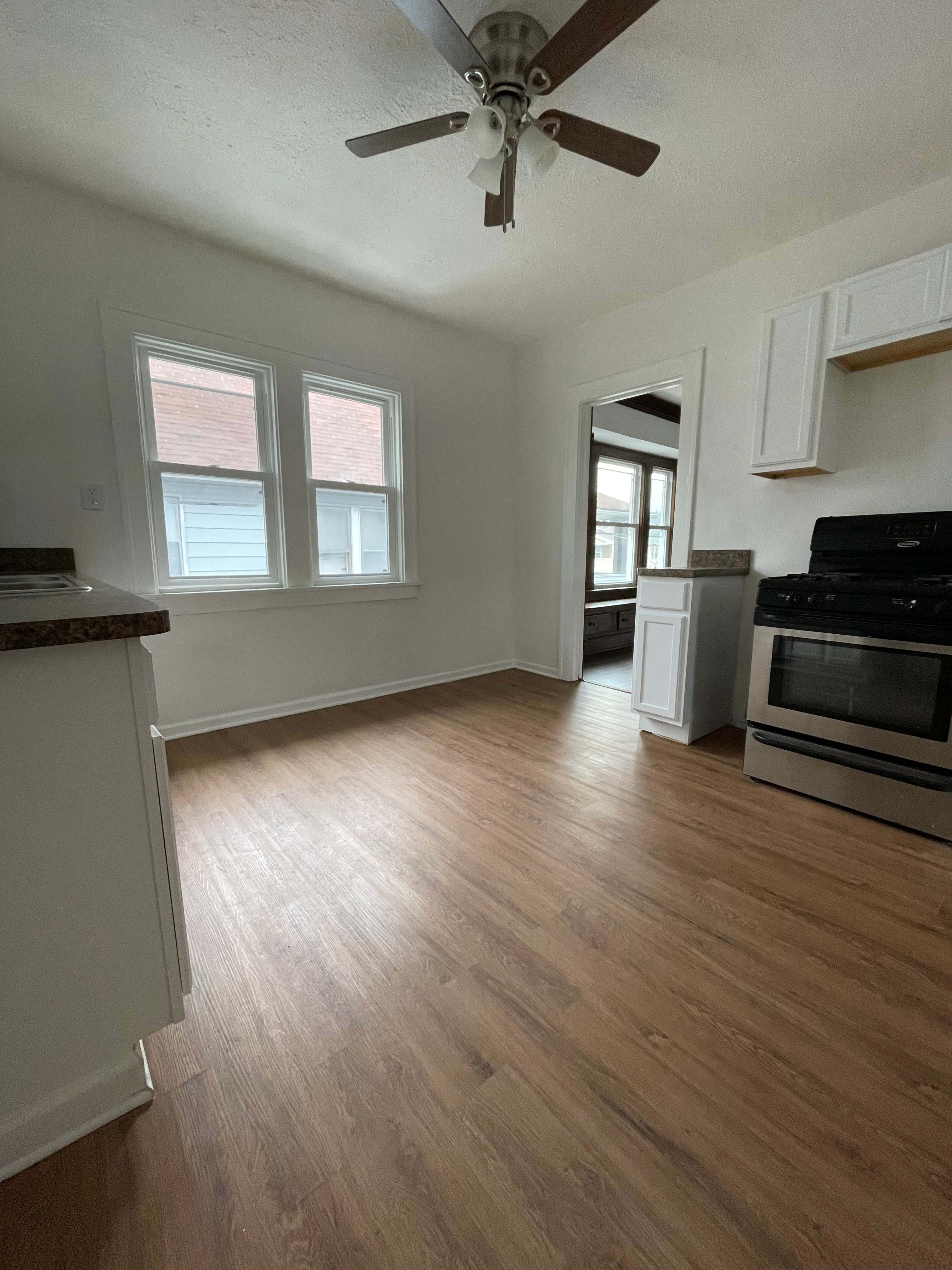 3716 E 153rd St – photo 1