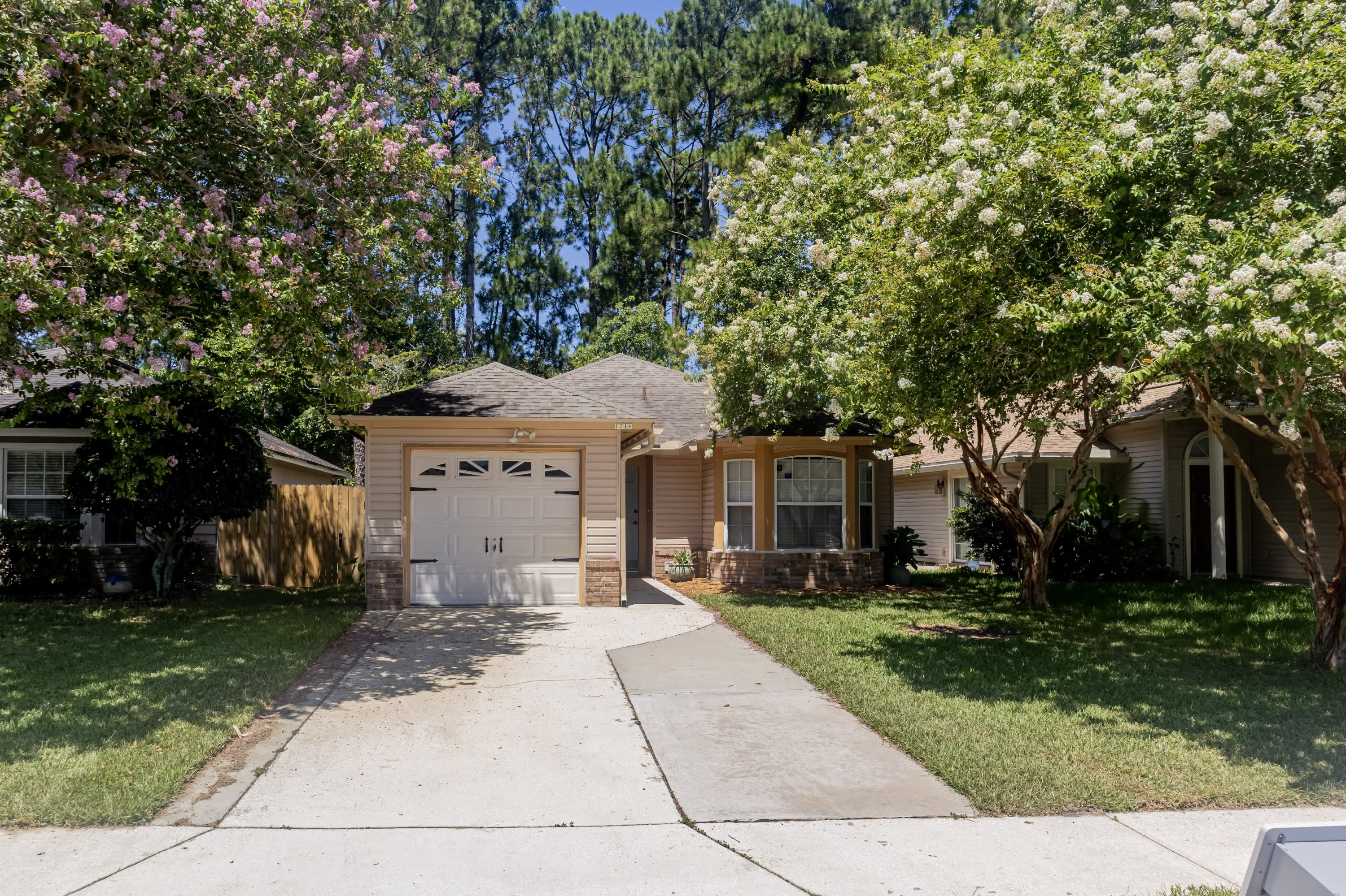 1714 Ashmore Green Drive – photo 1