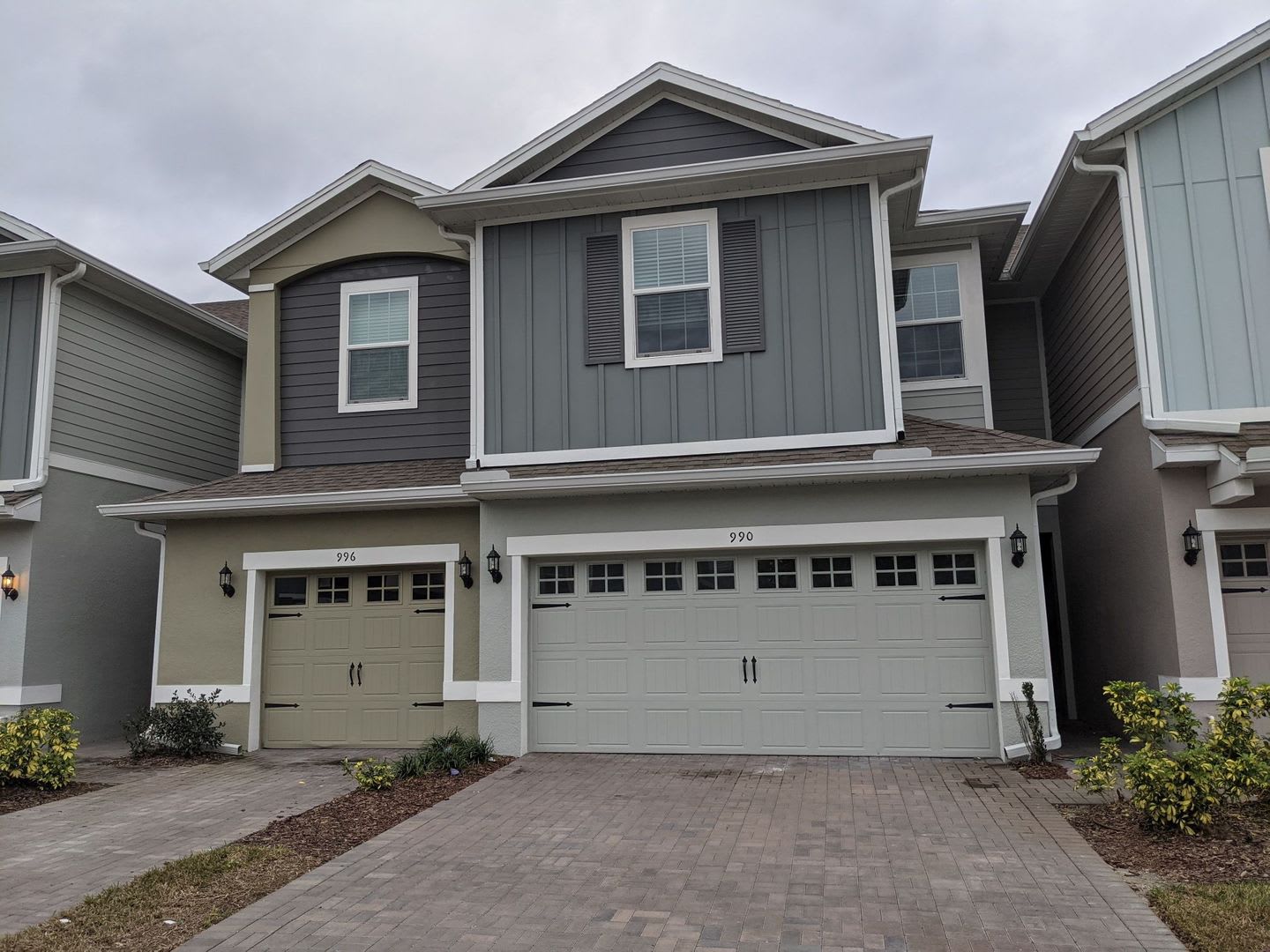 990 E 10Th Street – photo 1 of 18