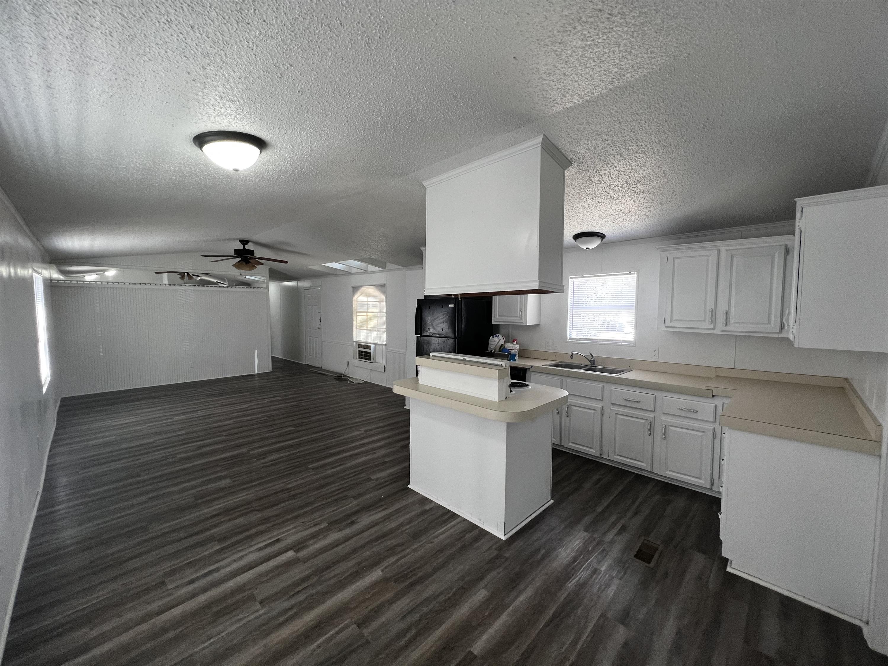 Harris Hill Drive 1405 – photo 1 of 322