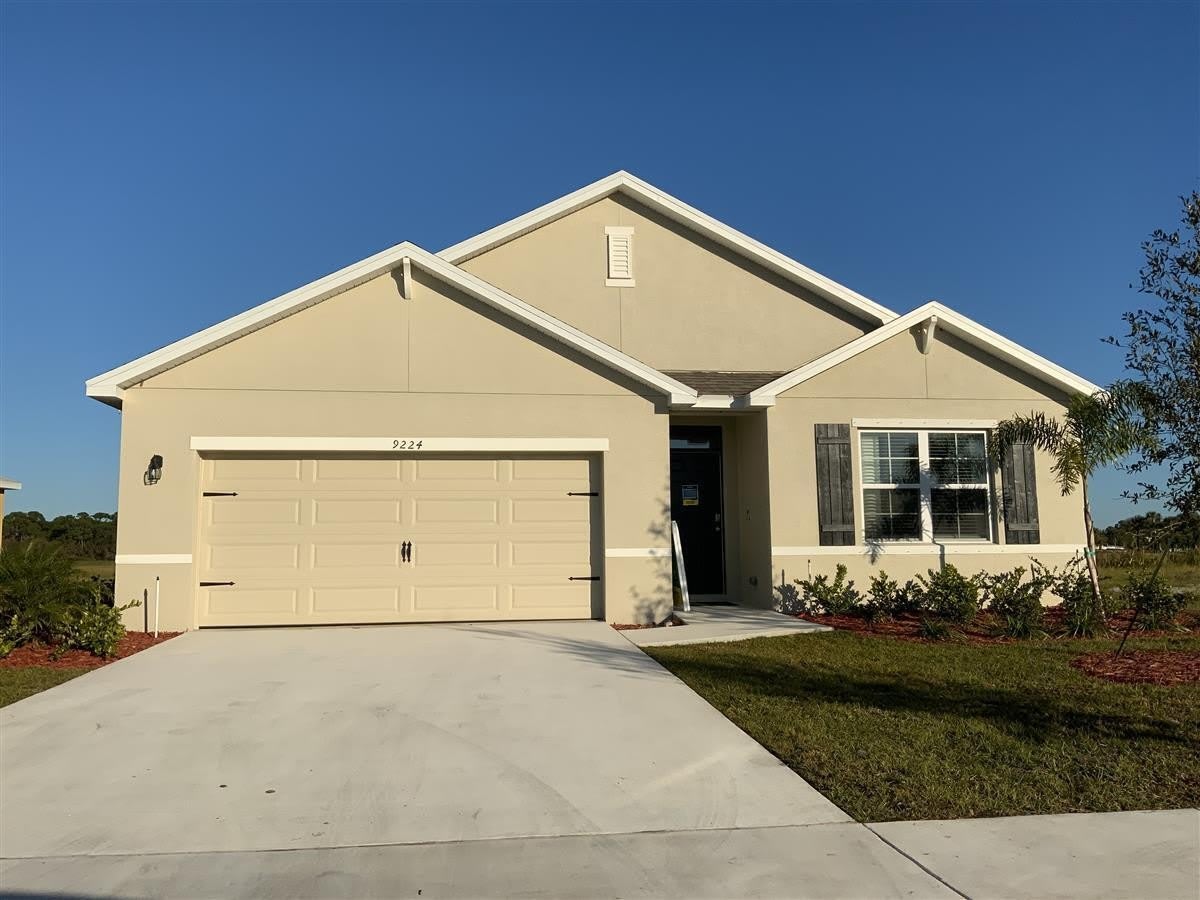9224 POTOMAC Drive – photo 1