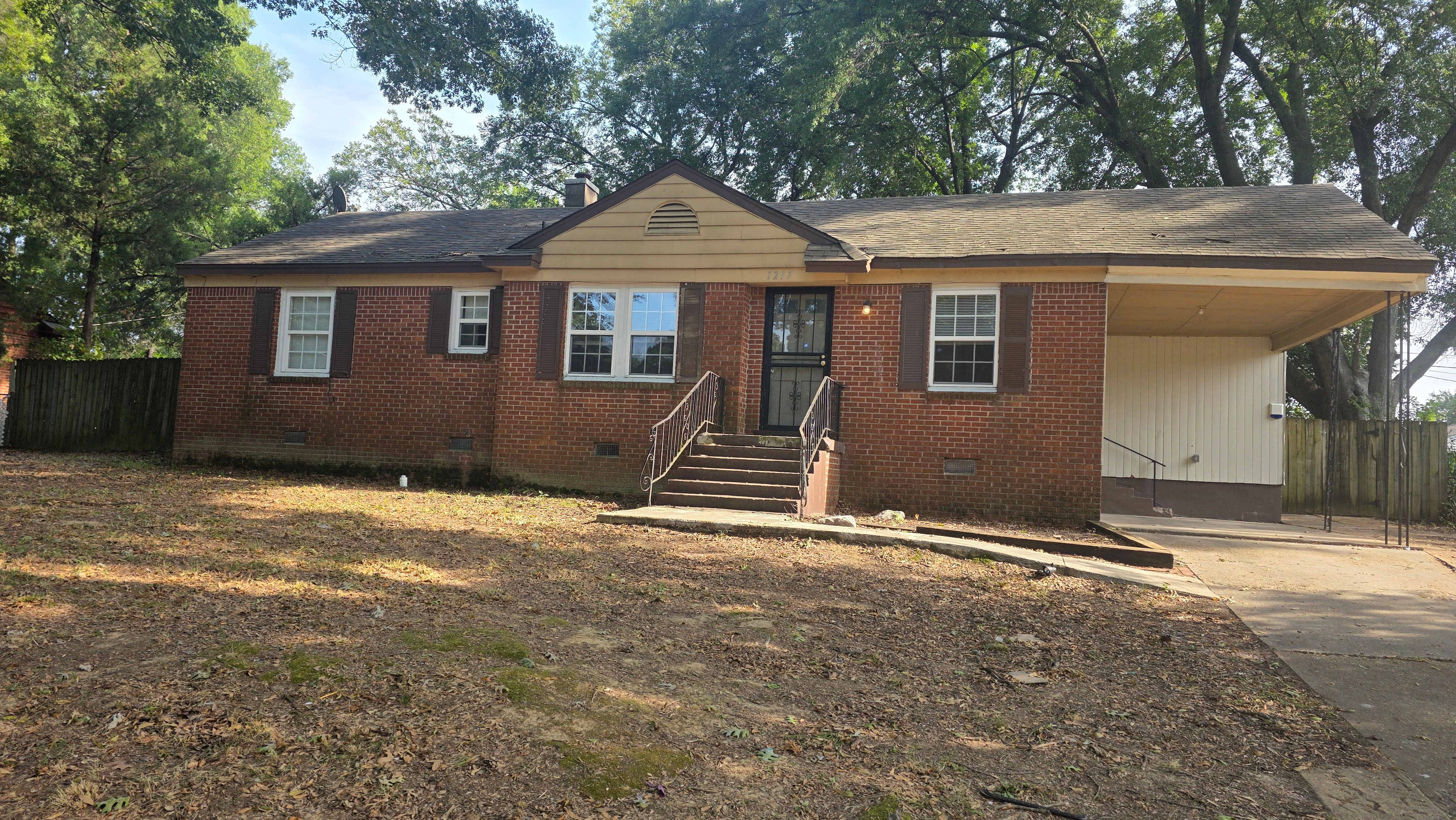 1217 Timothy Dr – photo 1